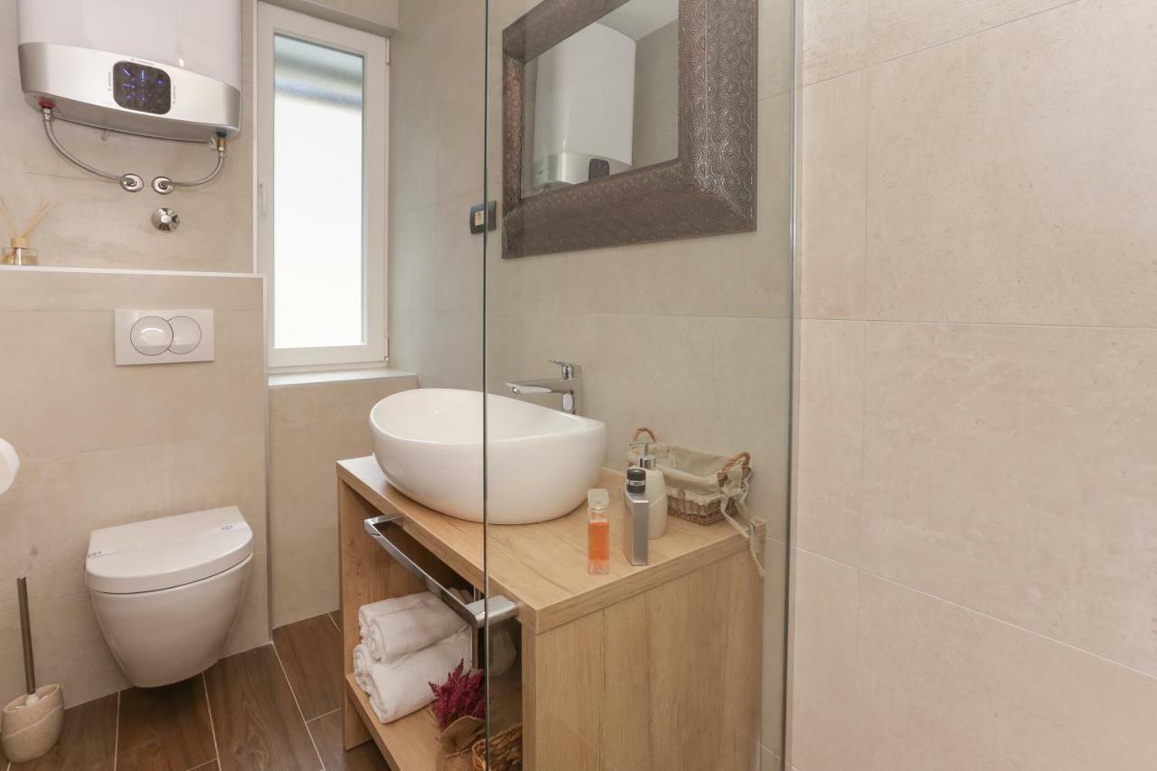 Luxury Rooms Dino Split Exterior foto
