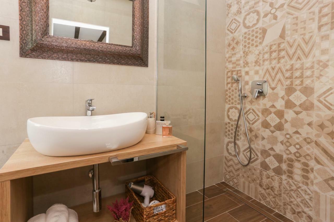 Luxury Rooms Dino Split Exterior foto